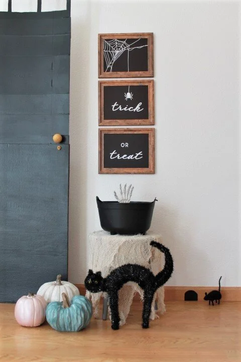 Halloween Framed Cling Vinyl Art DIY 