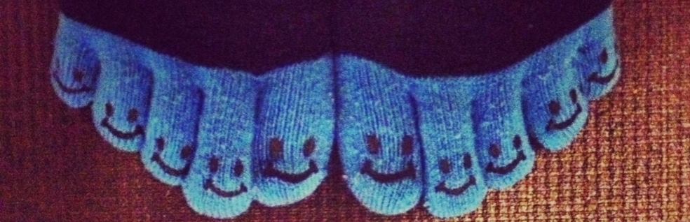 happy toes.jpeg