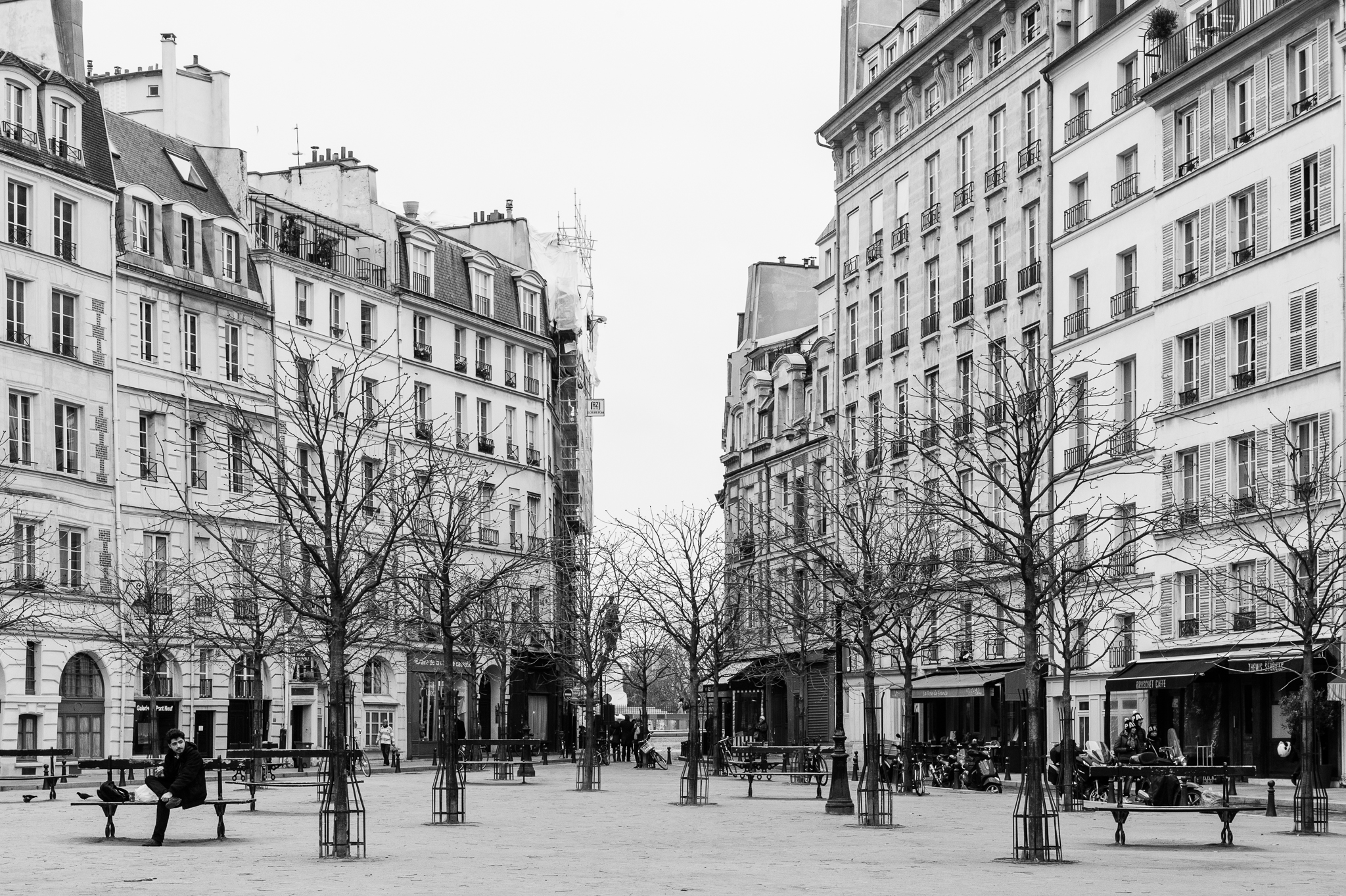 Jason-Davis-Images-Paris-0002.jpg