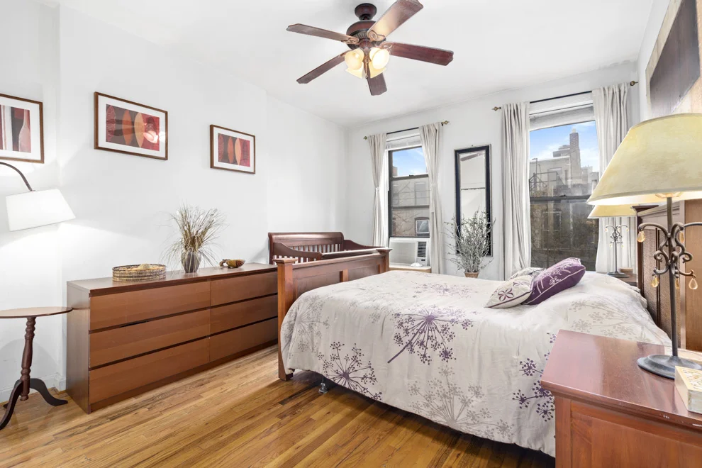 130West131stStreettownhouseBedroomWeb.jpg