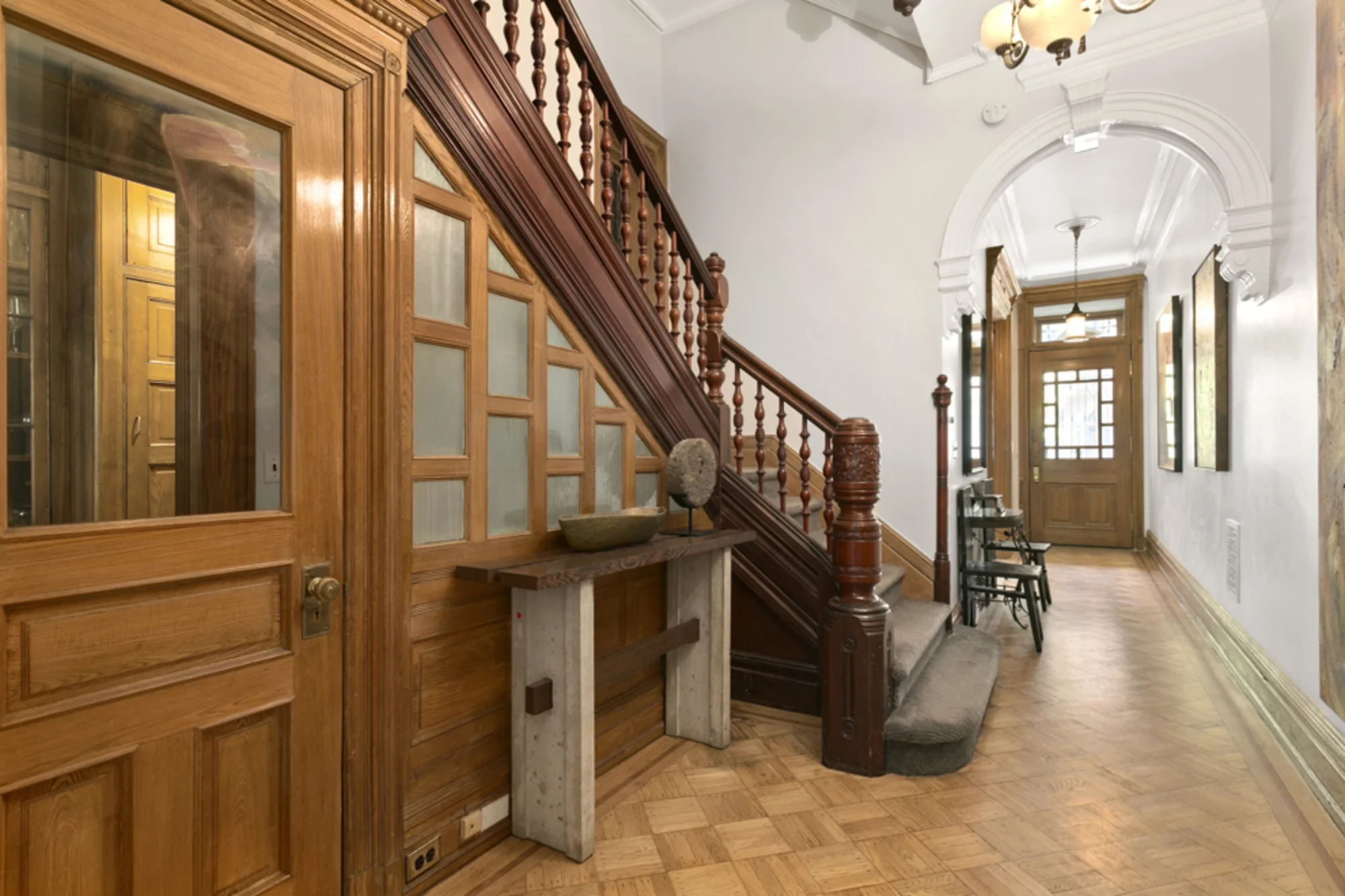 53West85thTownhouseNewYorkNY10024FoyerWeb.jpg