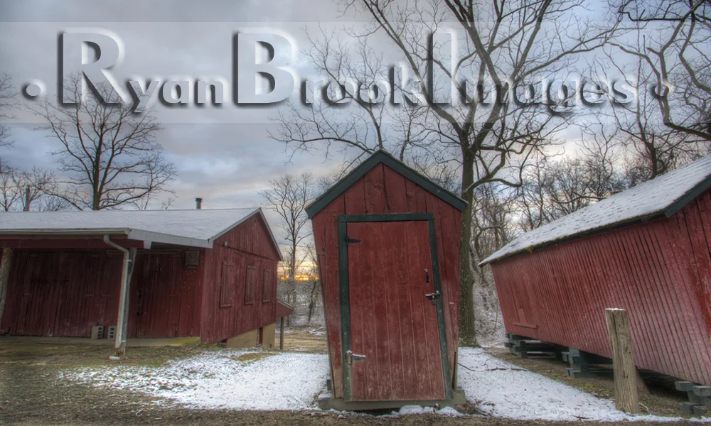 Hoyt Barn center.jpg