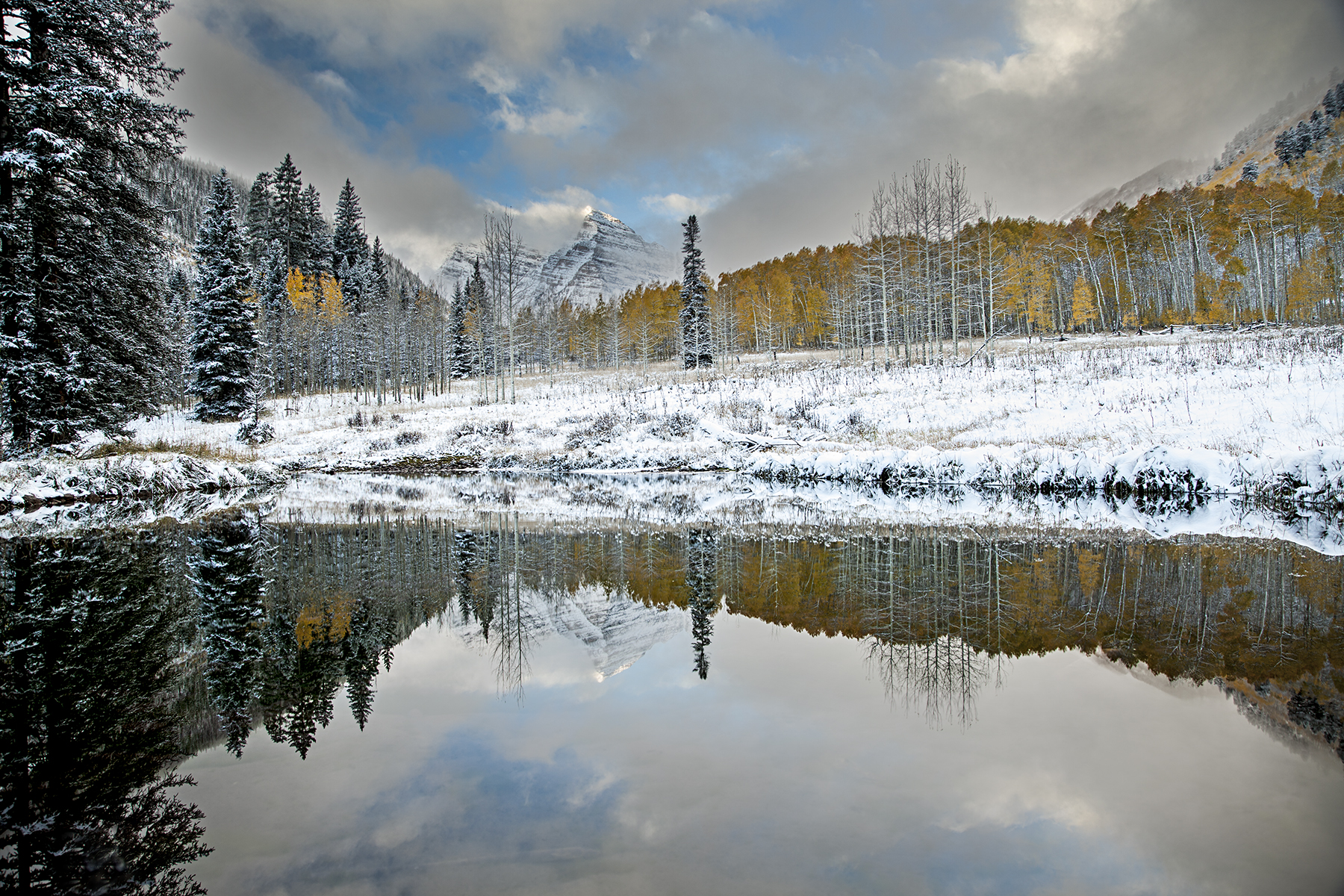 Maroon bells Snow web.jpg