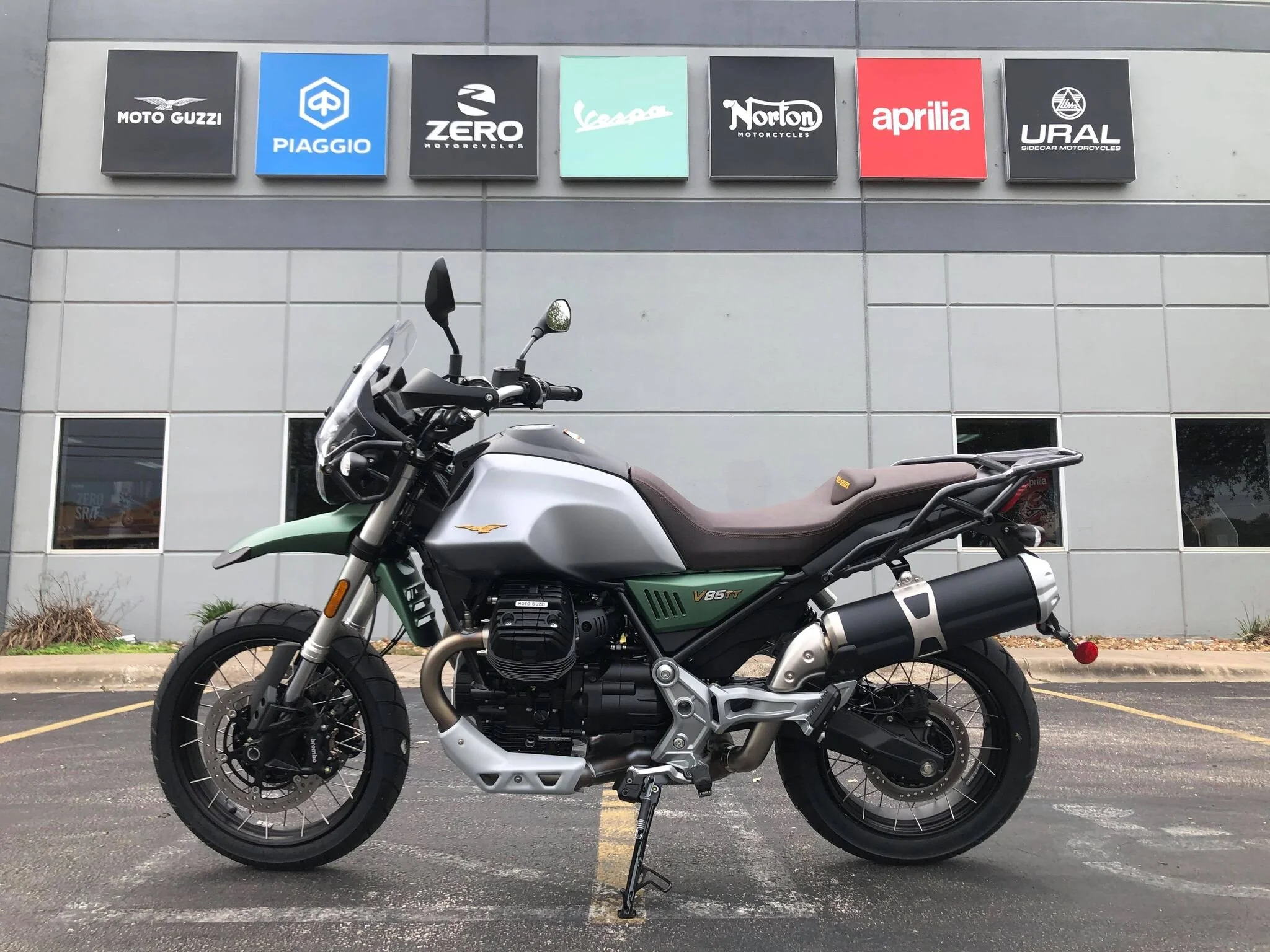 2021 Moto Guzzi V85 Tt Adventure 2025