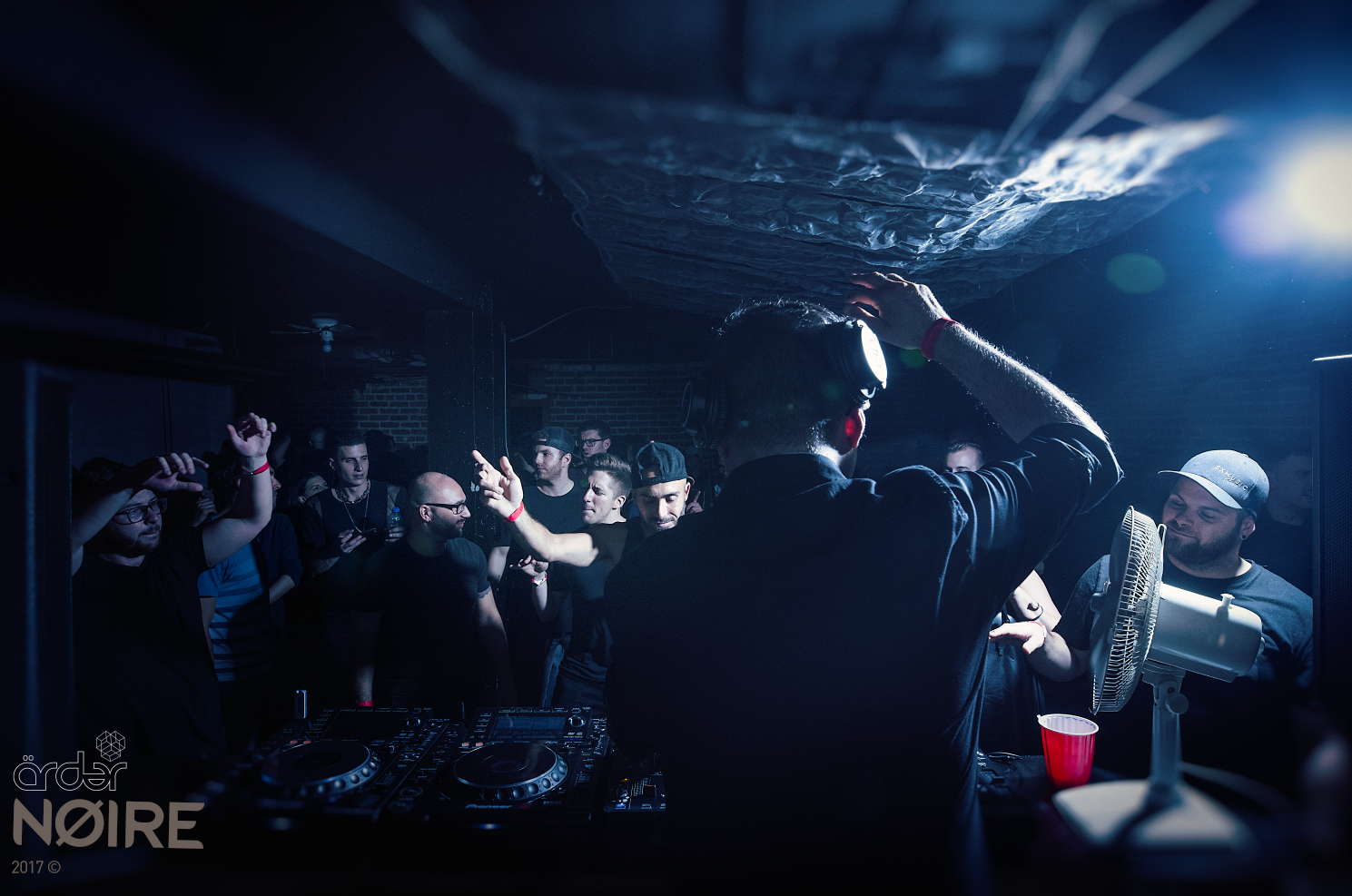 jazzW-photo-Noire-NT7.png