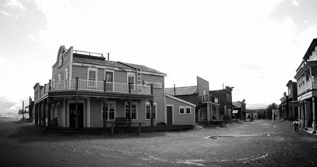 Movie set 2_1247.jpeg
