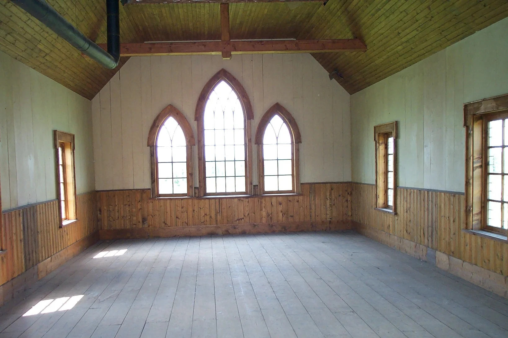 Building #13 Interior DCP_1469.JPG