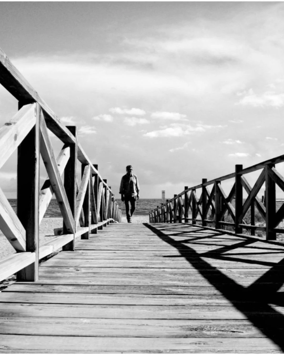 Tired wood was creaking, 
as the sun tried its best to warm a smile.
I had wanted to return here, 
tried my best to get back here
yet my mind forgot all the steps inbetween. 

a place to put things  by S.W.

photo credit: @balazs_garda