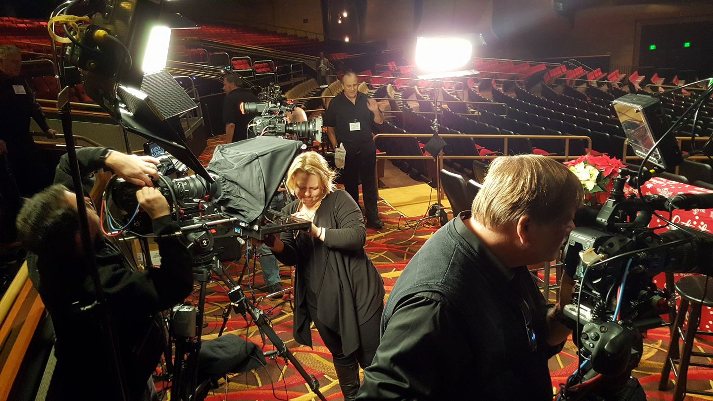 Bob Conover, George Schak and Kevin Roche setting up for the three camera shoot at Foxwoods Resort Casino.
