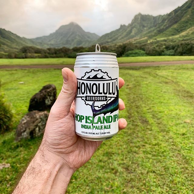 This shoot is a wrap,
Native brew in paradise,
Mahalo y’all. #honolulubeerworks #hopislandipa #ipa #hawaiibeer #craftbeer #microbrew #haiku #nofilter