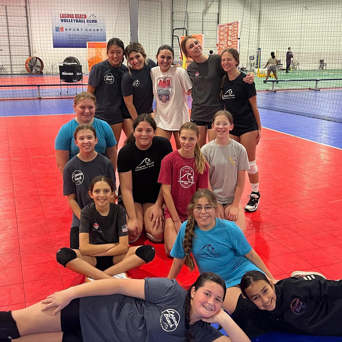 Good luck to 12Kyra at their tournament  on Saturday! Many thanks to Coach Kyra&rsquo;s past players for helping them get ready for this weekend! Go Laguna! 🏐 #lbvbc #lbvbcalum #lbvbcfamily #lagunavolleyball