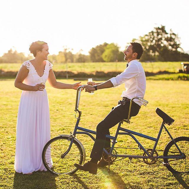 Amy &amp; Ryan at the gorgeous @driftwoodshed 🌿