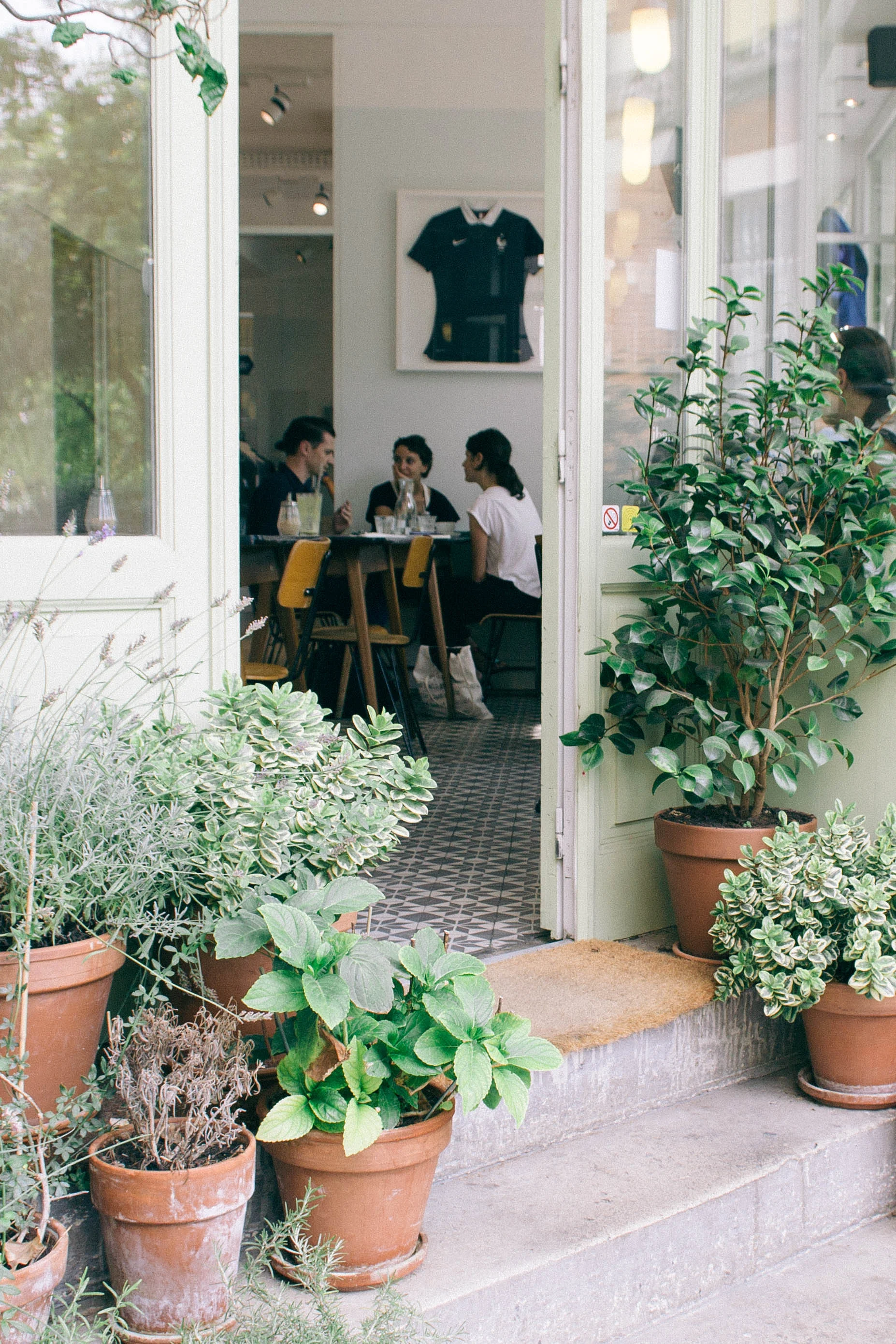 Paris coffee shop