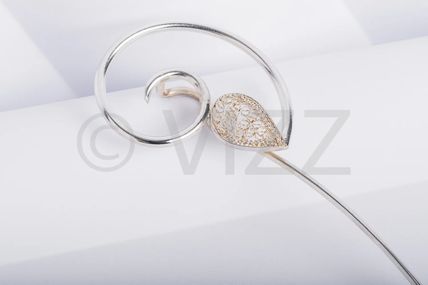 Client: Diane Sutherland Jewellery