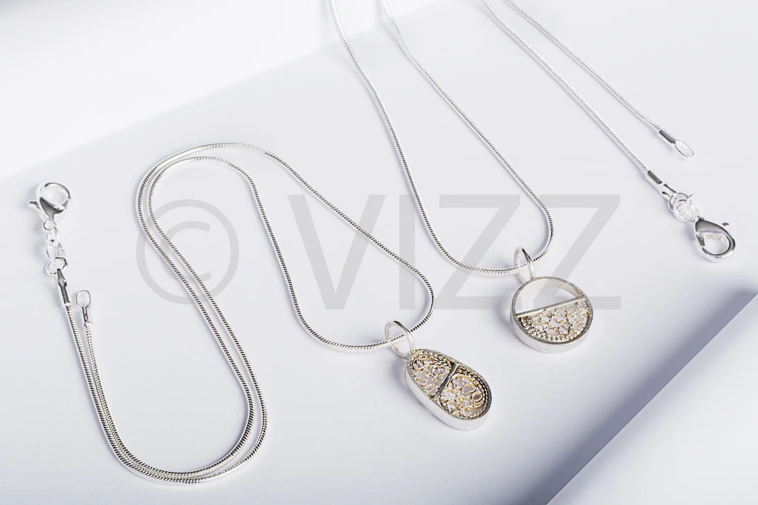 Client: Diane Sutherland Jewellery