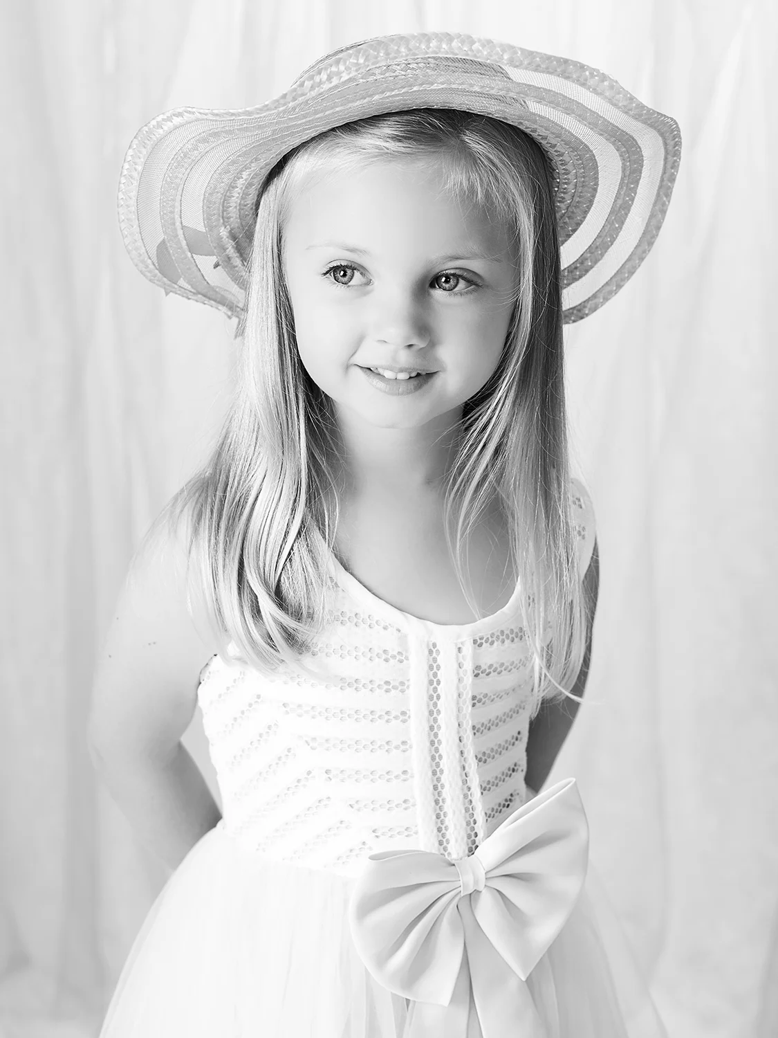 Gracie-Maybin-17Sep-6759-Edit-BW.jpg