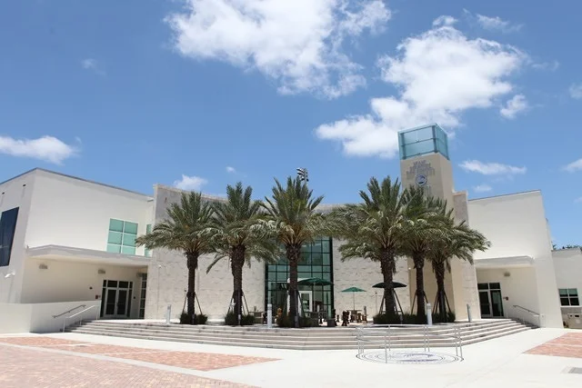 The beautiful Miami Country Day School campus.