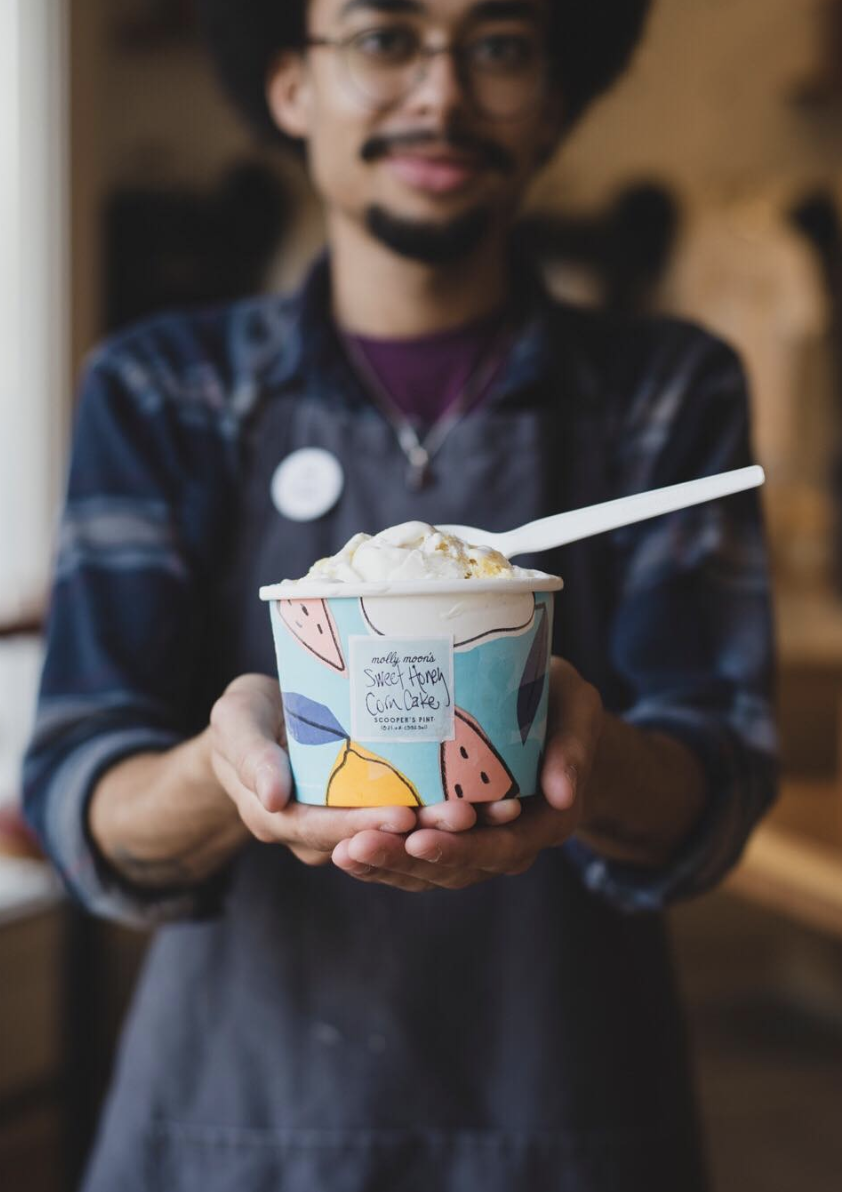 molly moons scoopy.png