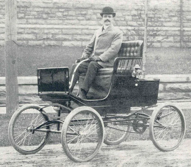 Ralph C. Sheldon's locomobile, early 1900s