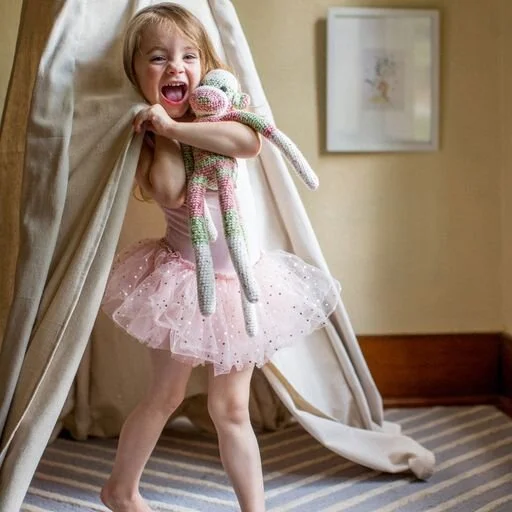 girl with typee.jpeg