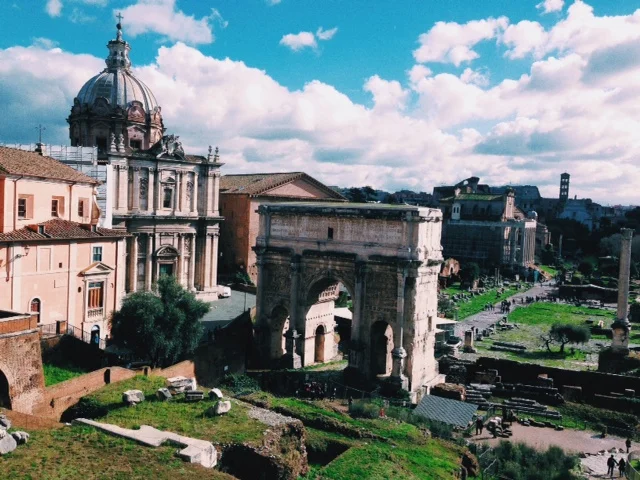 Forum from Tabularium.jpg