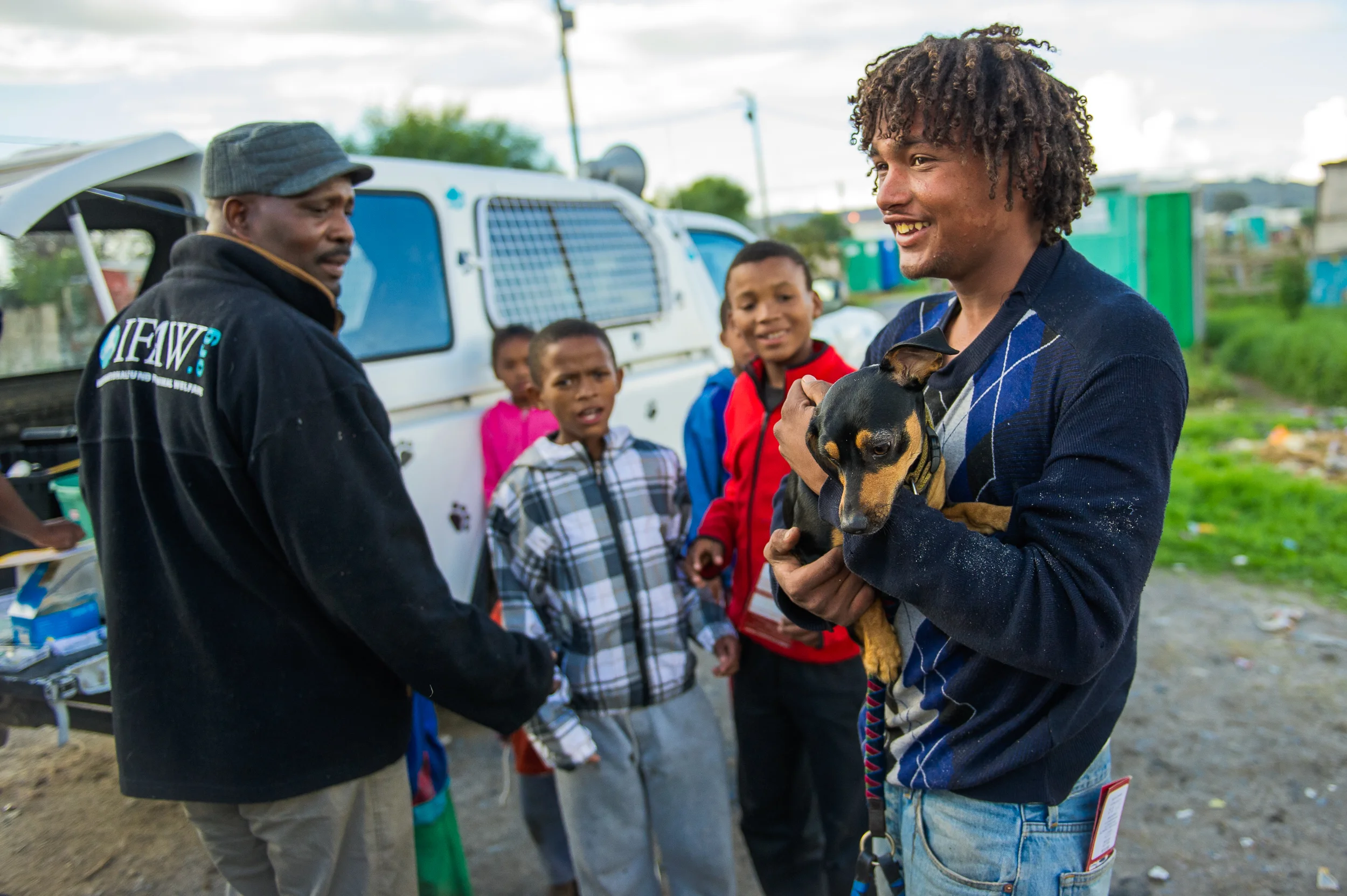 Sotywinga and the mobile team thrive on chatting up the residents, explaining the need for sterilization, bartering with free vaccinations and flea control treatments and one by one winning the trust of people who live far from the clinic itself.