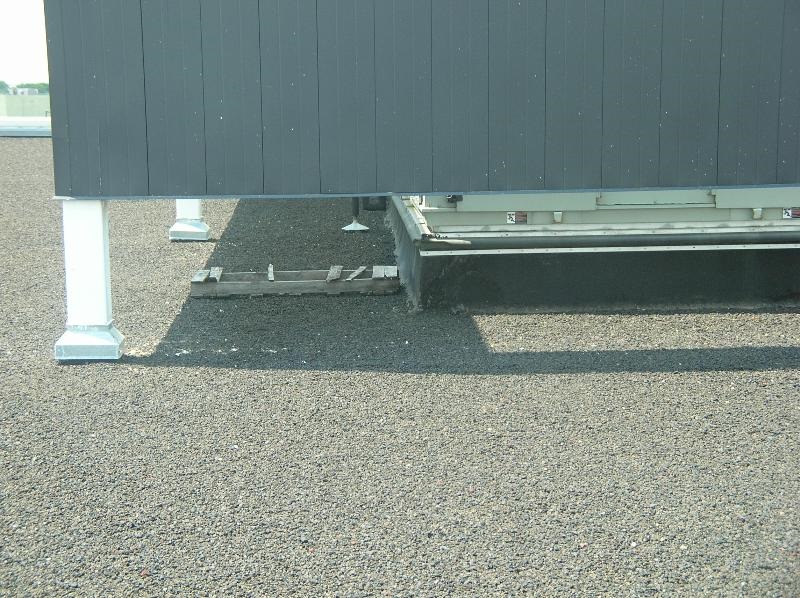 RO Rooftop Equipment Screen Irving 16.jpg