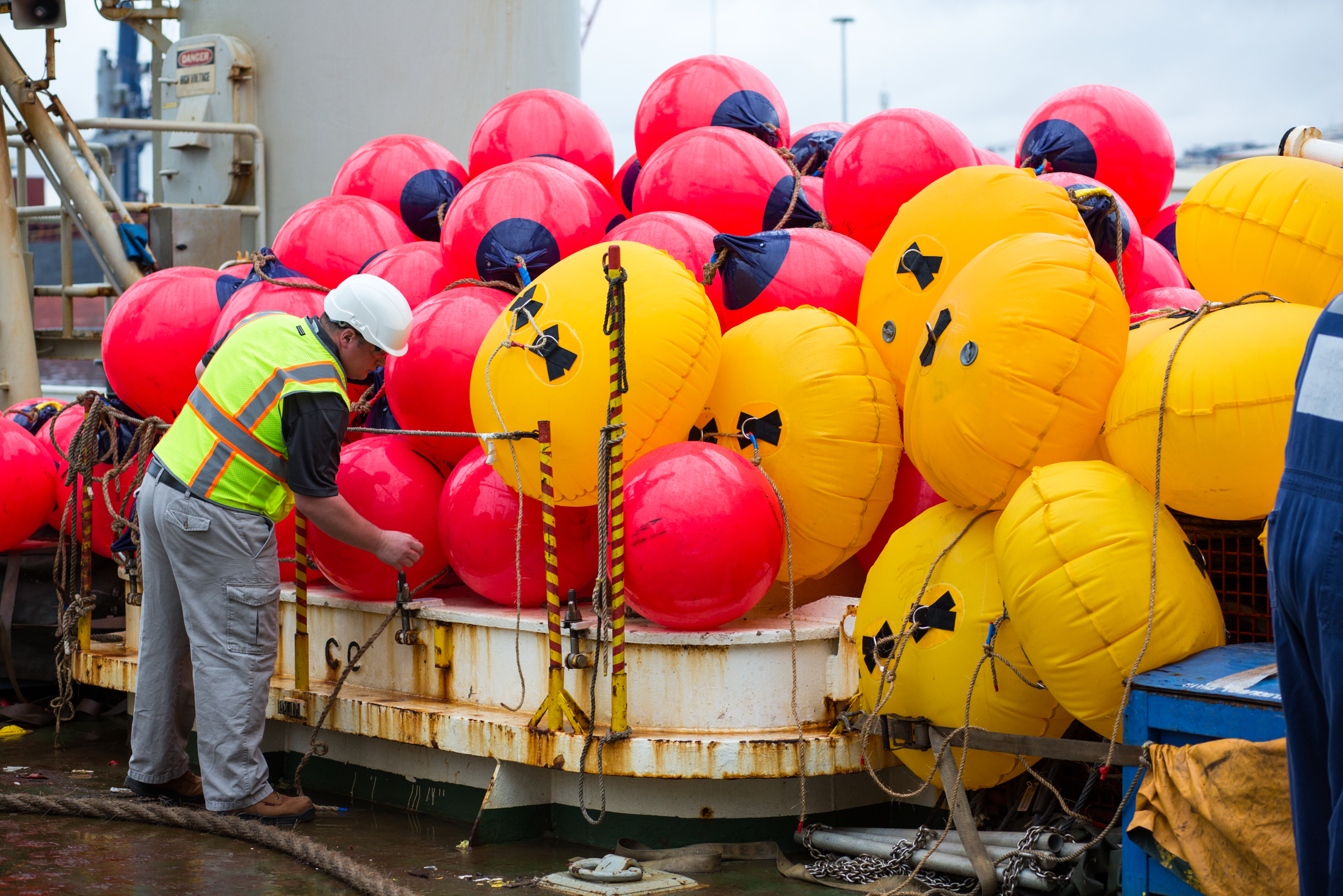  Installation of the world’s highest internet subsea cable that stretches from Spain to Virginia. 