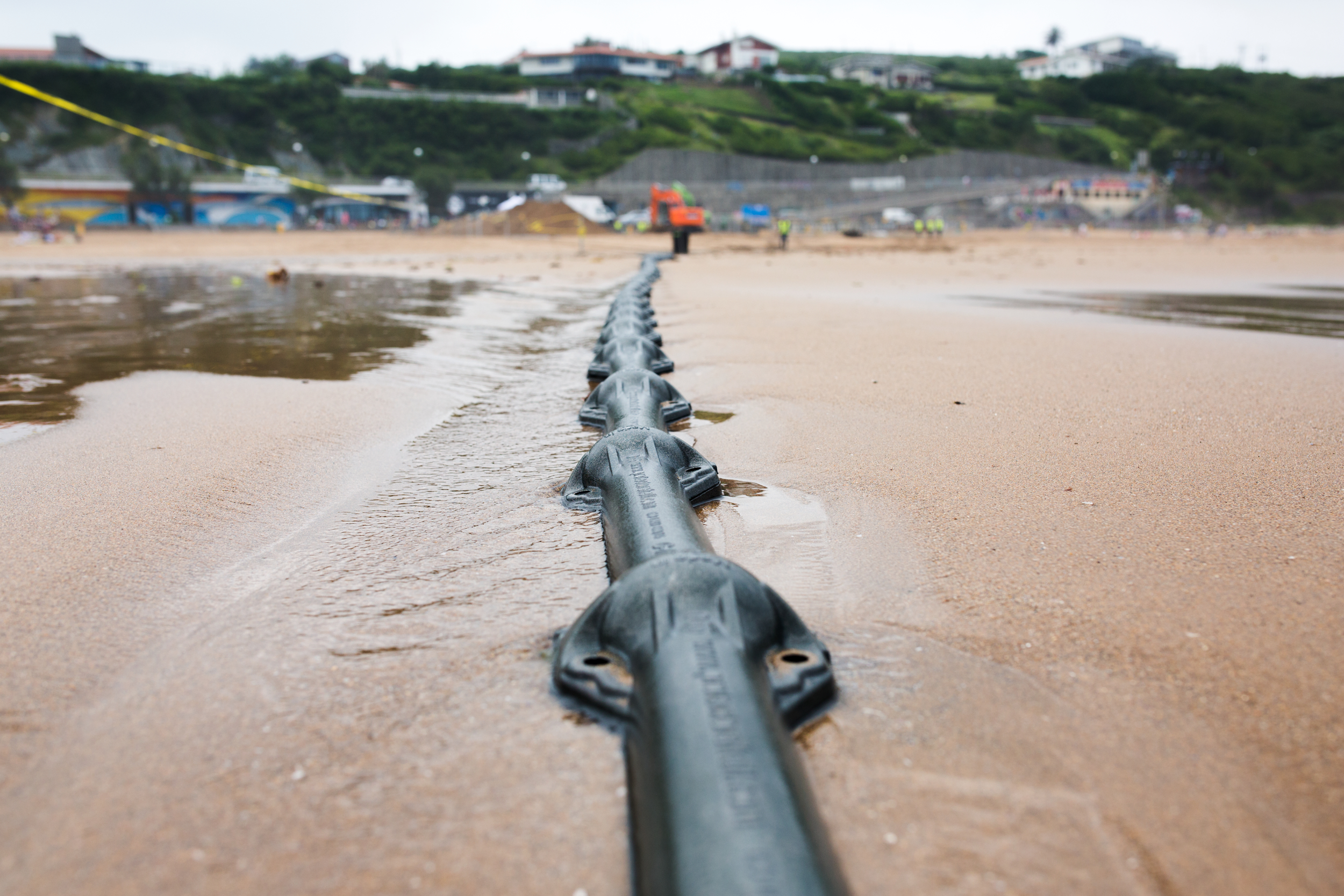  Installation of the world’s highest capacity internet subsea cable in Bilbao, Spain.  