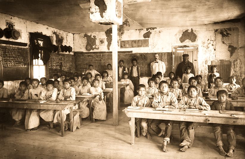 WalapaiIndianSchool_Kingman_ca1900.jpg