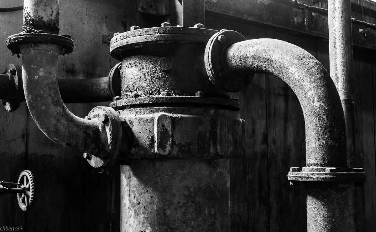 pipes.jpg