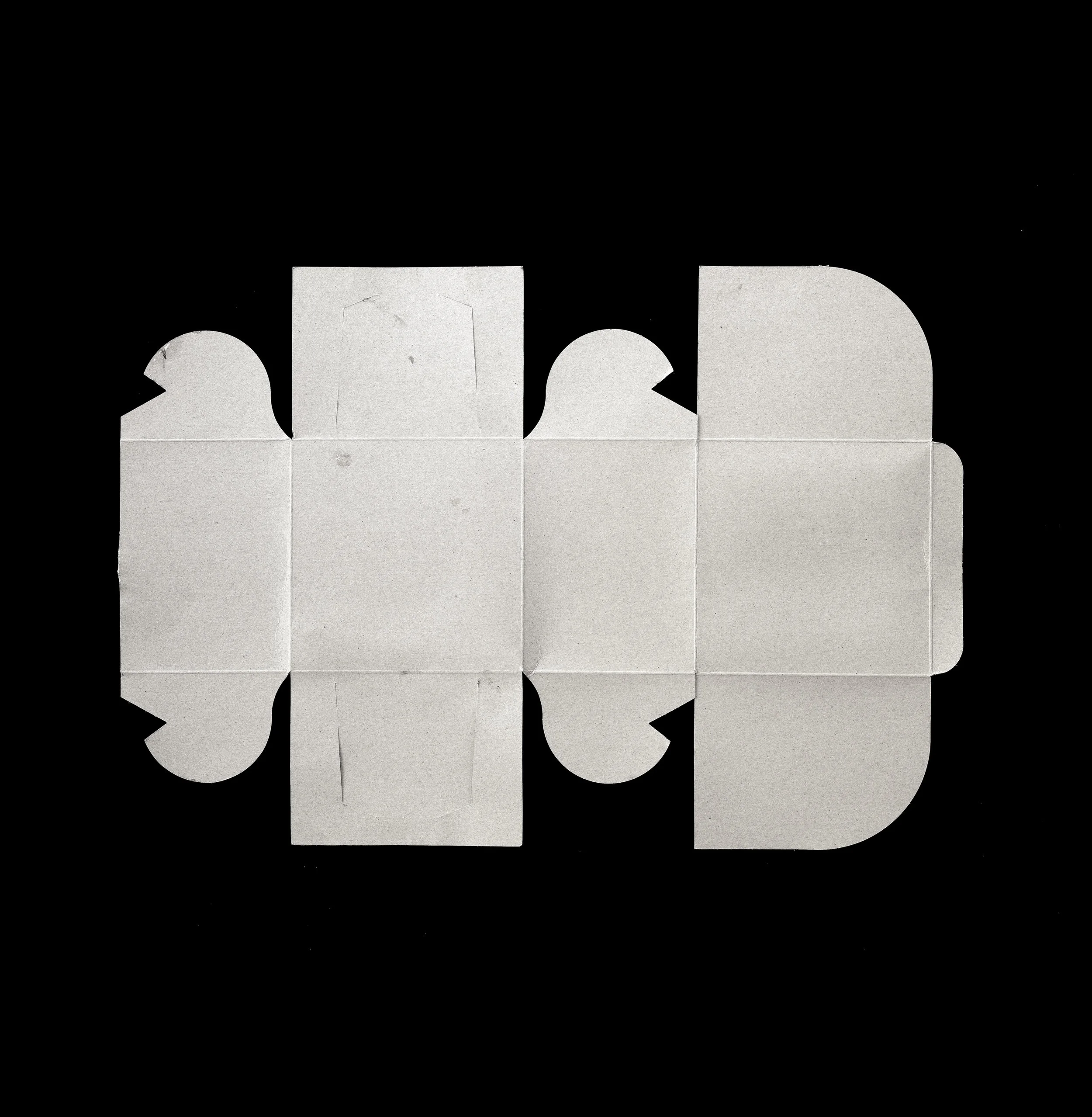  PEGGY TAYLOR REID  form follows(dis)function, cake box ; 2016 13x13 inches 