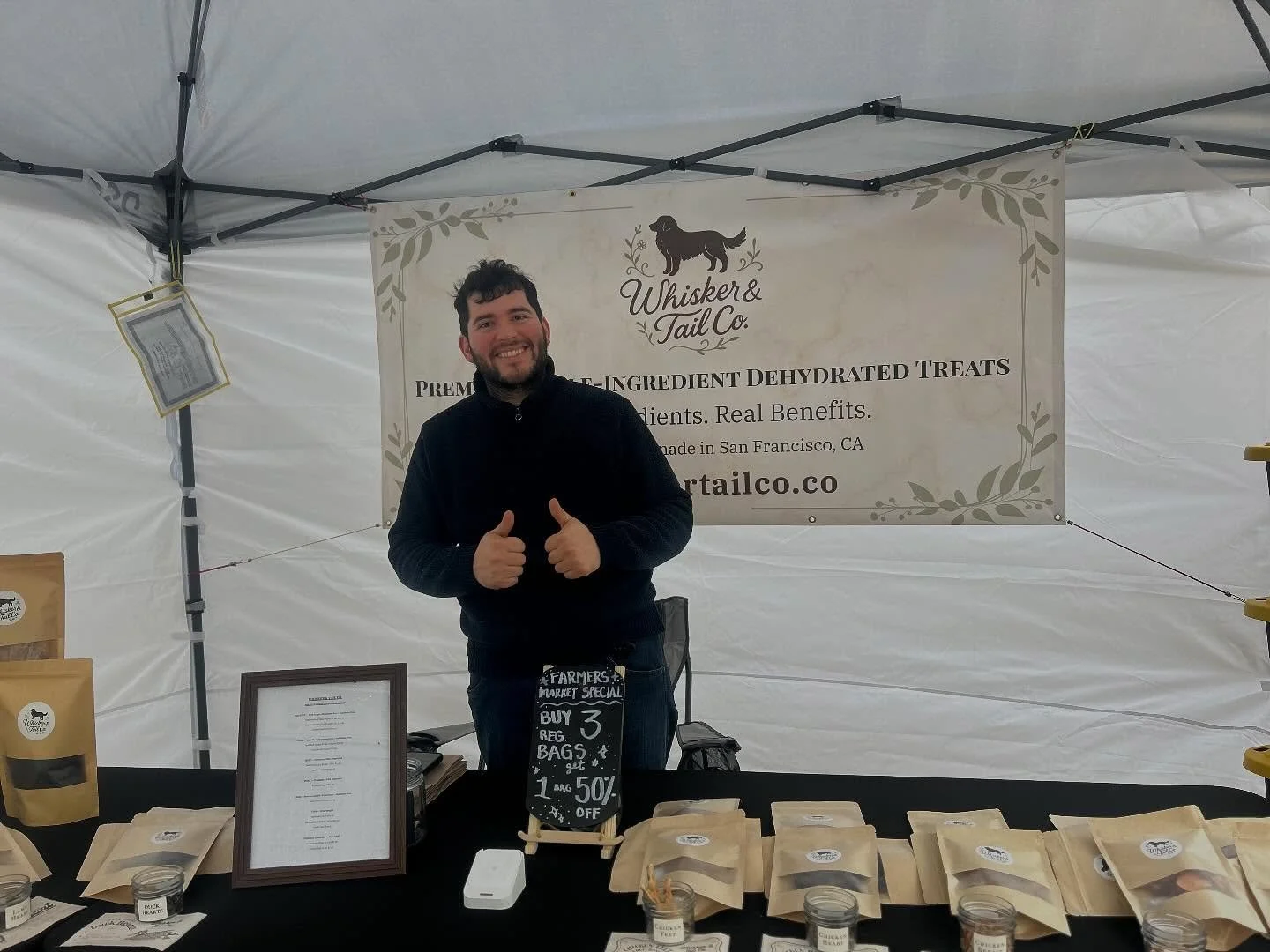 Say hi 👋🏻 to our newest vendor @whiskertailco specializing in healthy and tasty single ingredient treats for your pup 🐕 🐶!