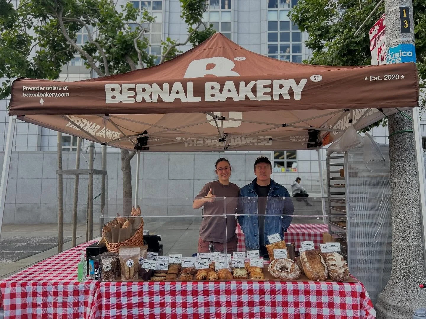👋🏻Hey Bernal Bakery!  Welcome to the market- what a great Wednesday addition! 🥐🥖