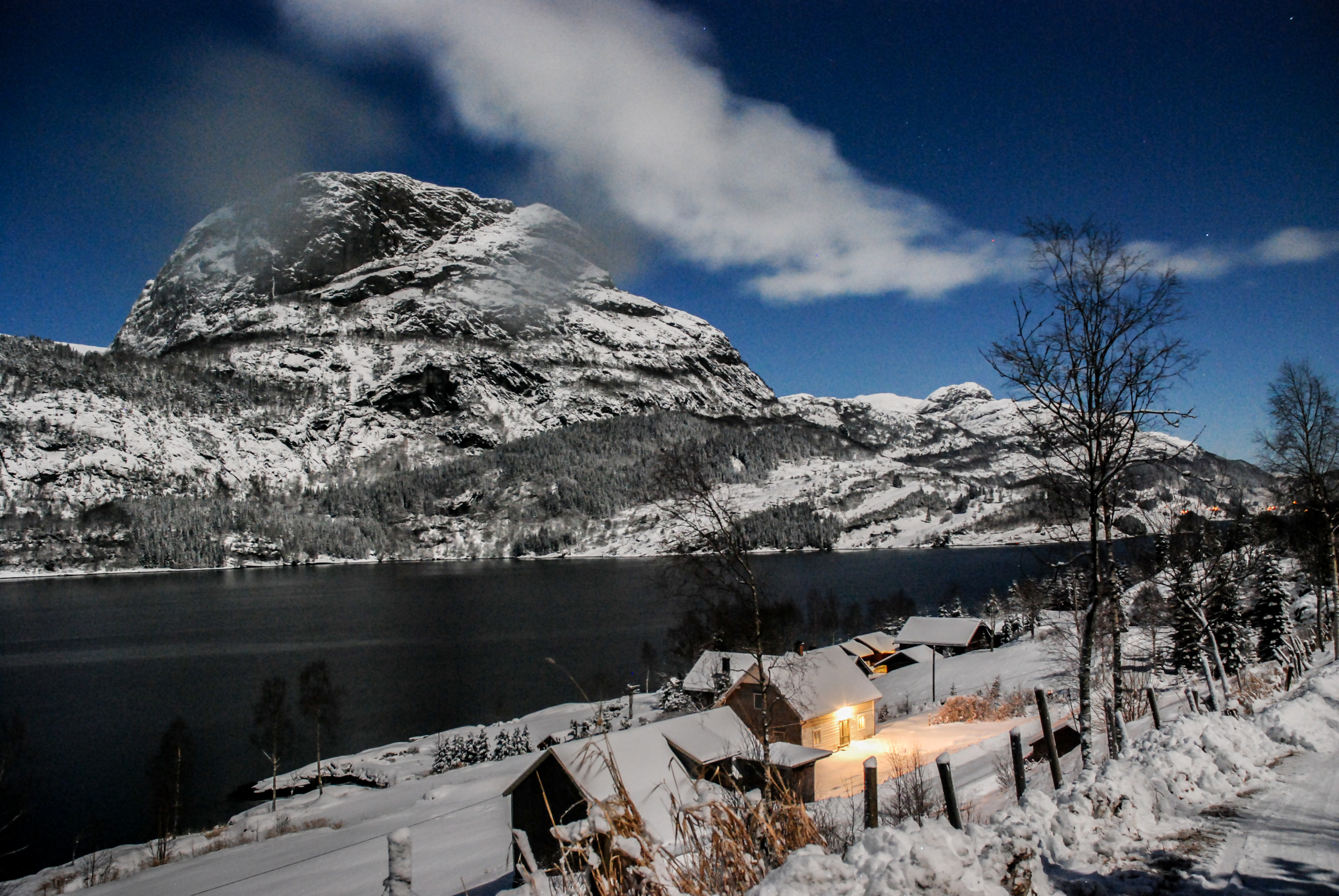 Dalsfjord.jpg