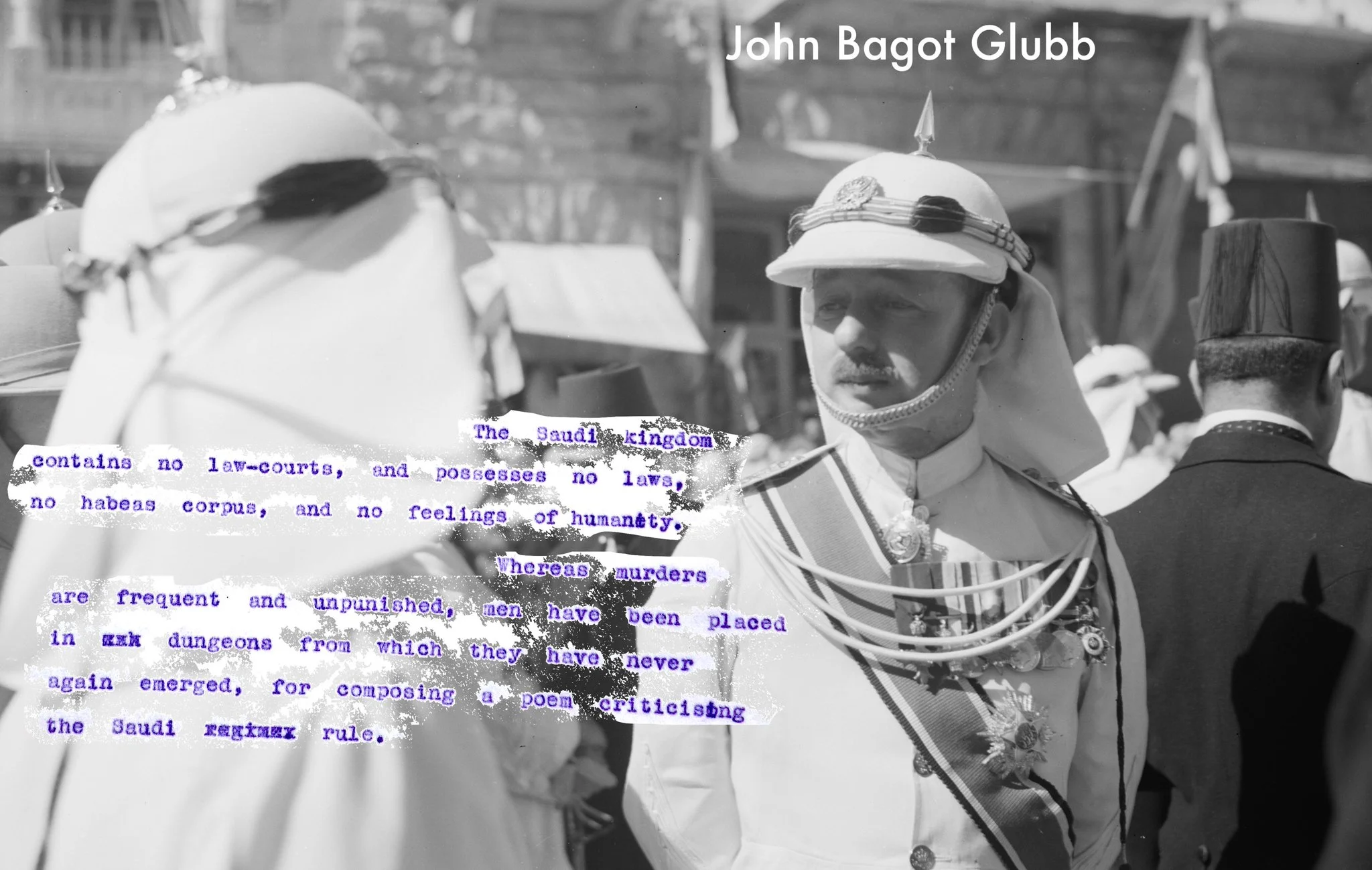Glubb i full mundur i eit fotografi frå 1940-talet.