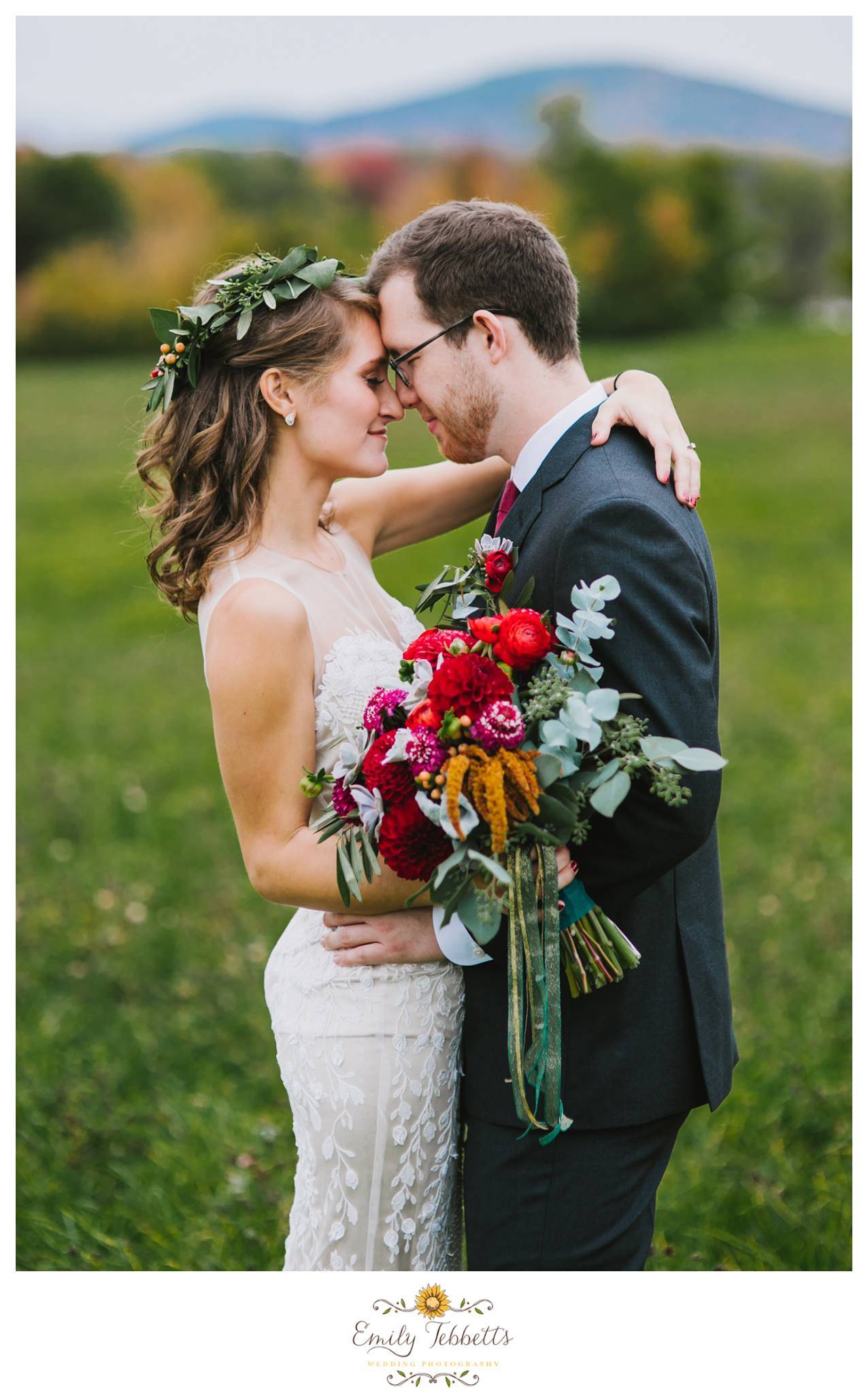 Bellevue Barn, Jefferson, NH - Emily Tebbetts Wedding Photography 3.jpg