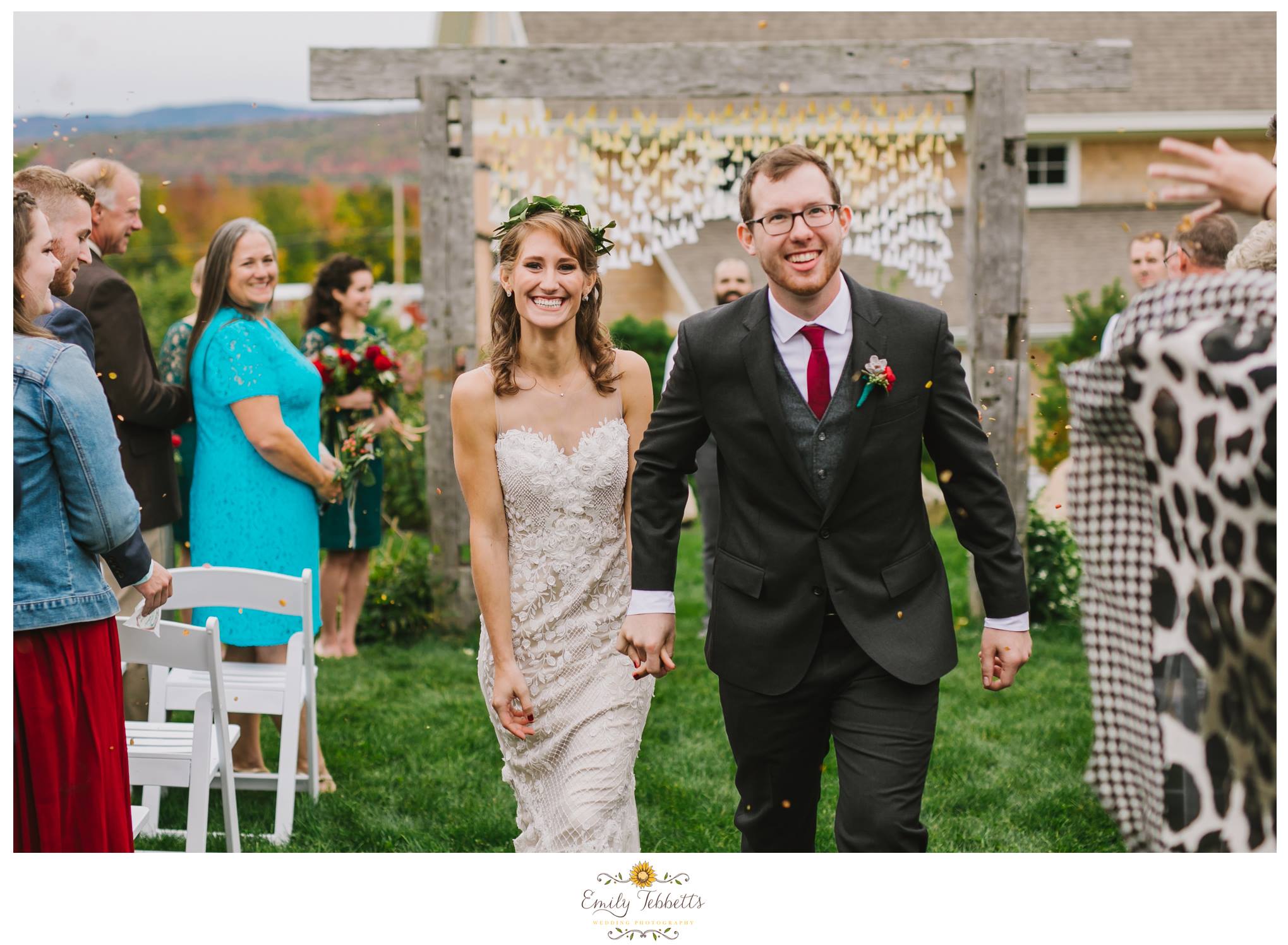 Bellevue Barn, Jefferson, NH - Emily Tebbetts Wedding Photography 6.jpg