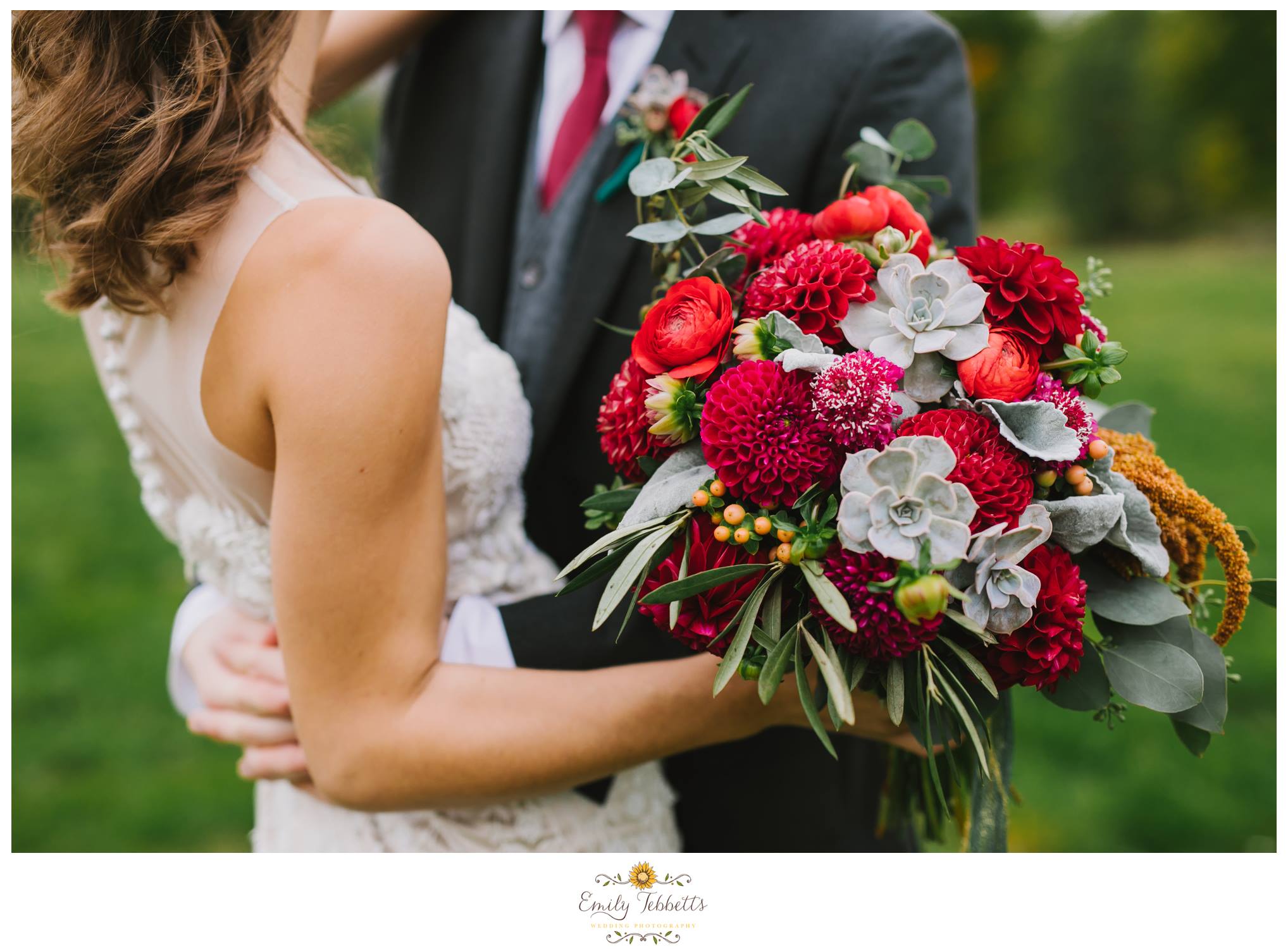 Bellevue Barn, Jefferson, NH - Emily Tebbetts Wedding Photography 8.jpg