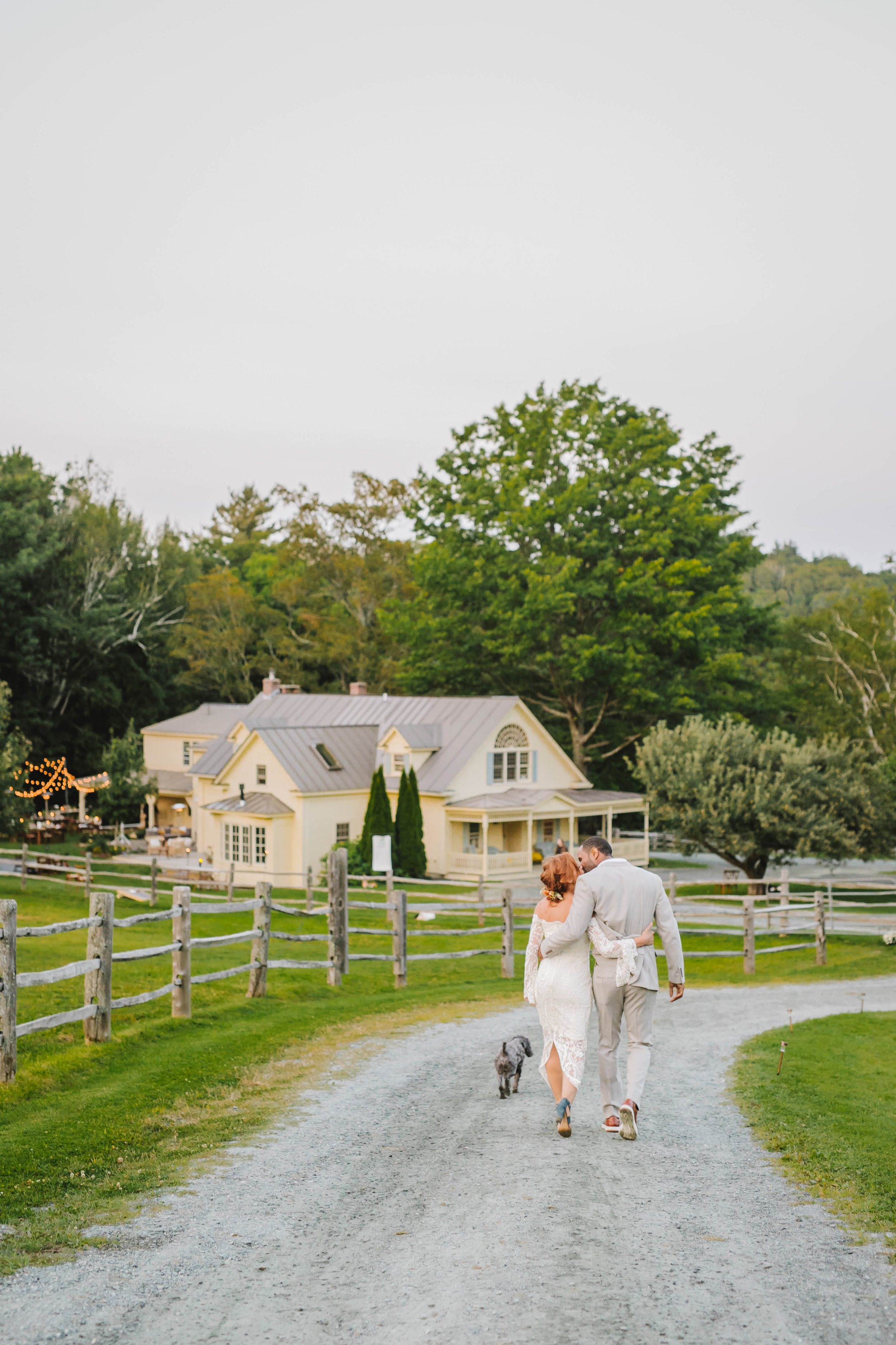 Vermont back yard farm wedding West winds farm vingtage casual unconventional - Emily Tebbetts Photography-32.jpg