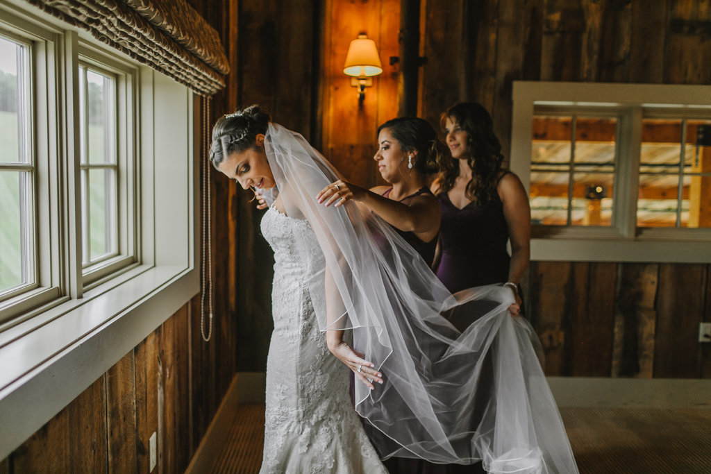 Bianca+CoreyWedding-EmilyTebbettsPhotography--96.jpg