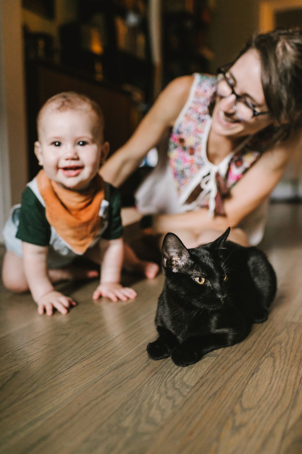 BrintonFamily2021-emily tebbetts photography-3 Wessagusset Beach weymouth family portrait photo session in home day in the life documentary style natural candid boston area family photographer.jpg