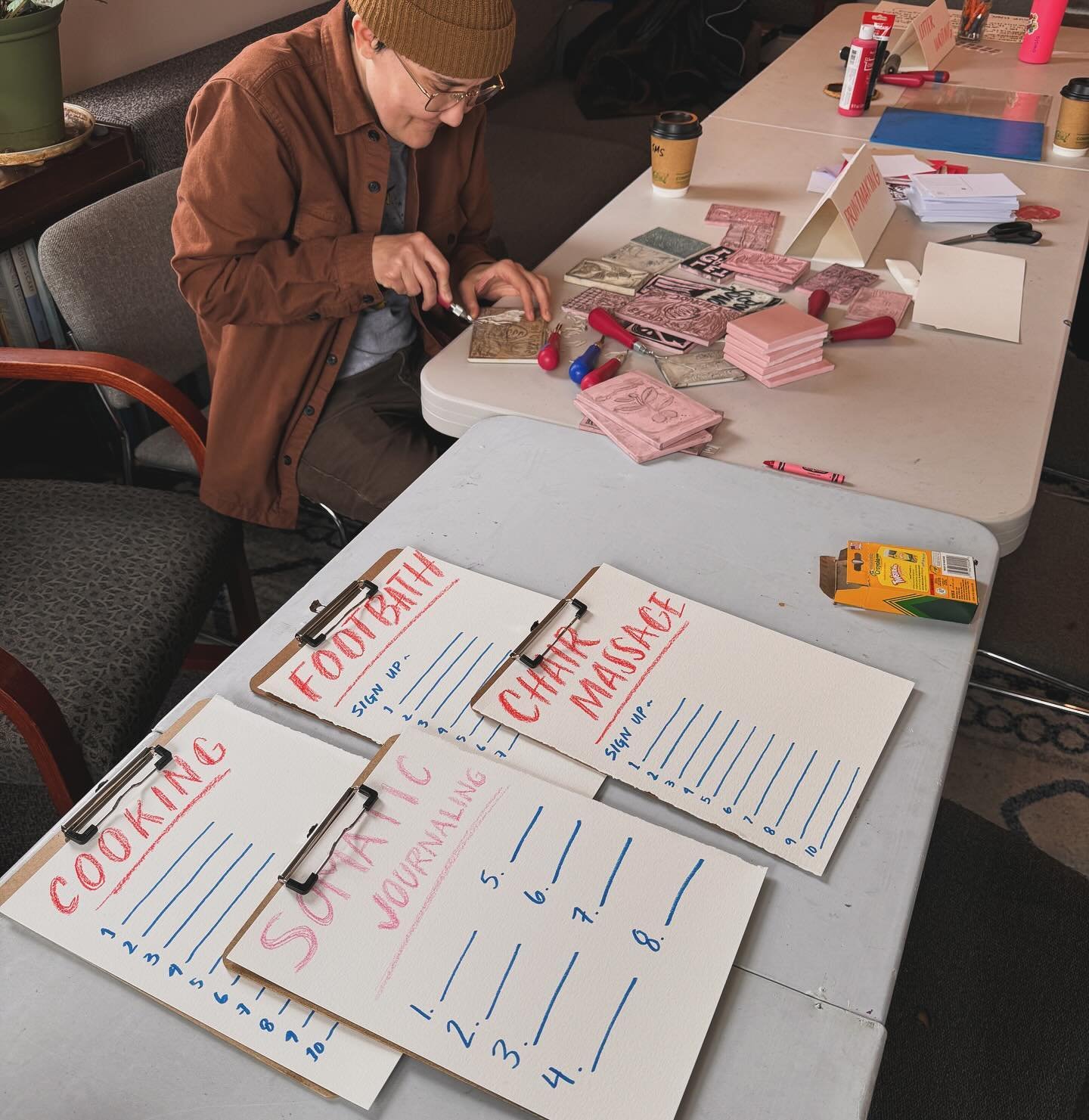 A few photos and a sweet vid from our 3rd iteration of the Bread for the Journey this past Sunday, a community event for alchemizing grief through togetherness and sustaining our journey toward collective liberation, with a focus on Palestinian liber