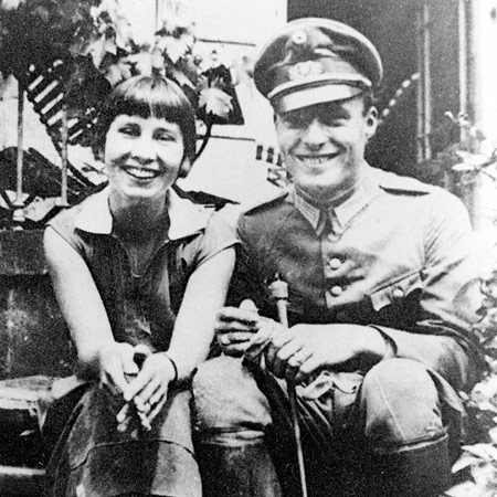Klaus and his future wife in 1933