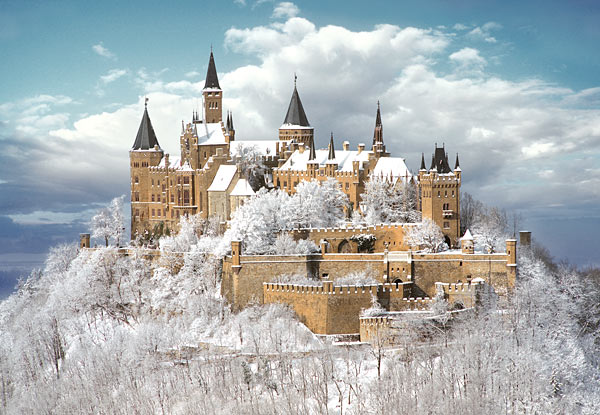 This is just 45 minutes from Stuttgart!