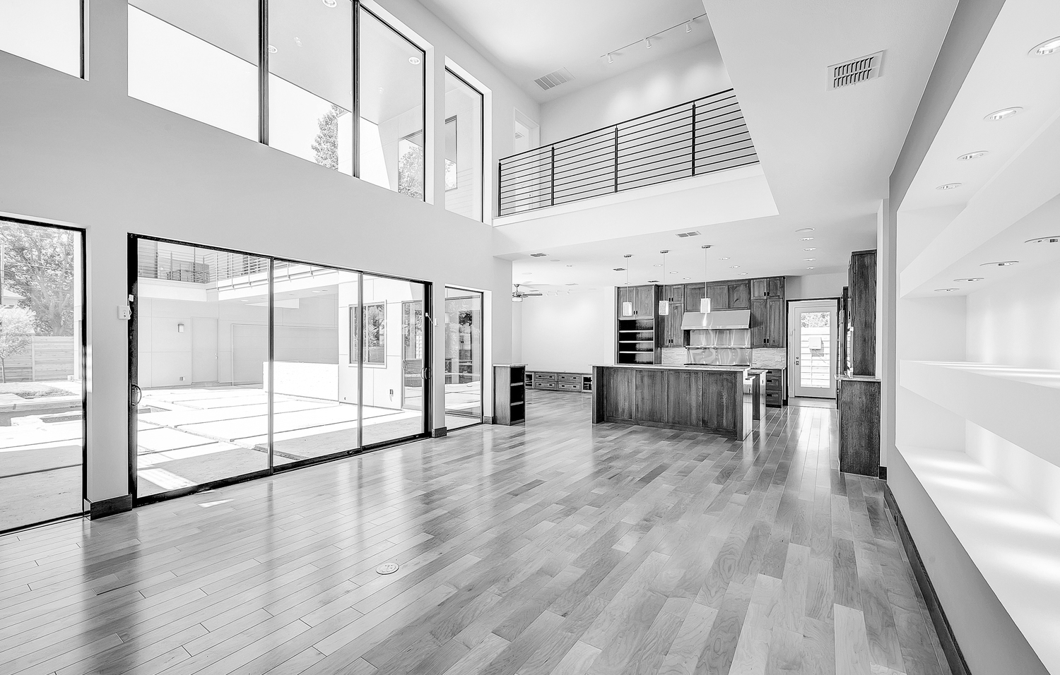 4306Ridge_ClassicUrbanHomes-Hi-3470464766-O.jpg