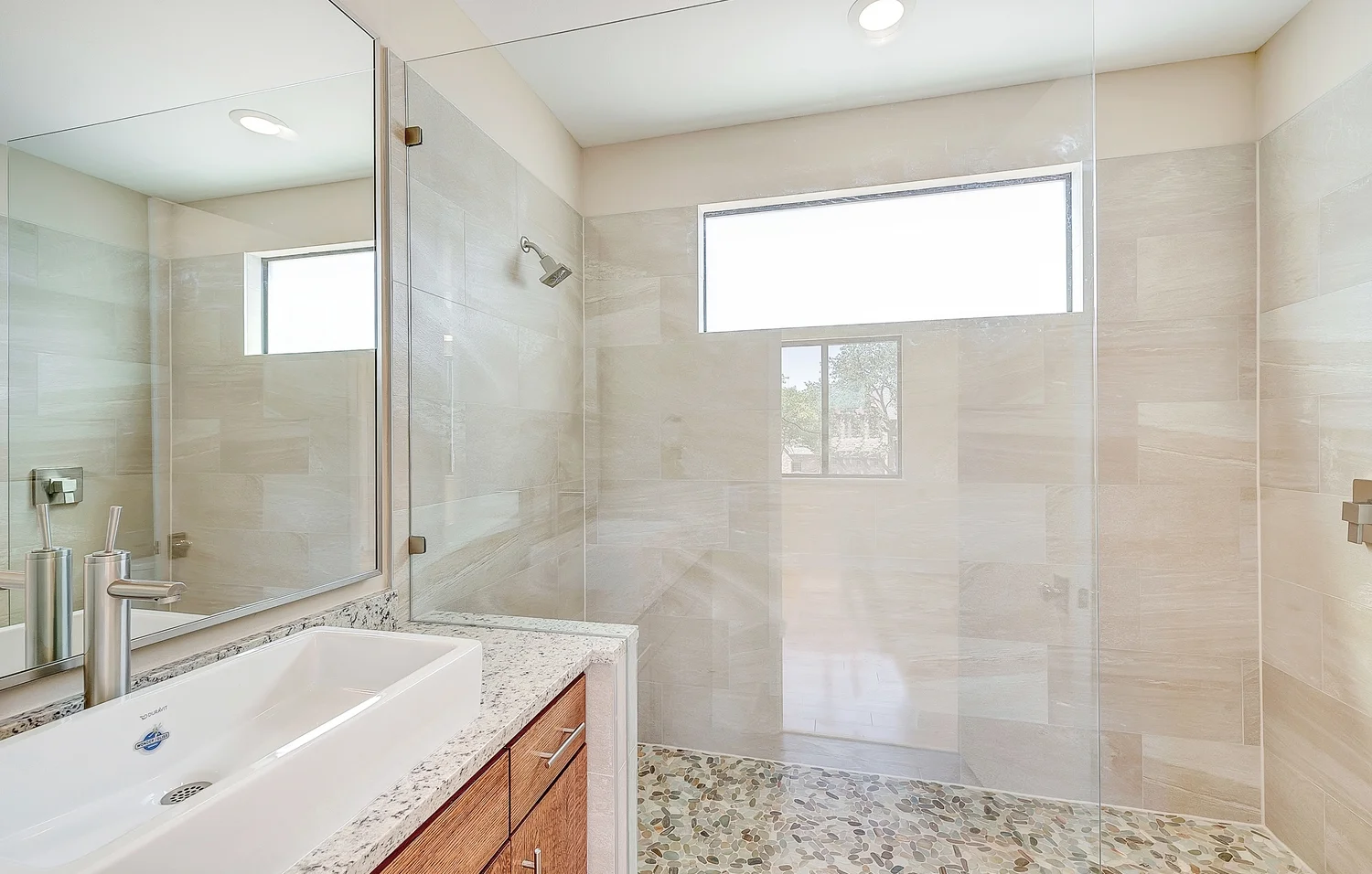 4306Ridge_ClassicUrbanHomes-Hi-3470466857-O.jpg