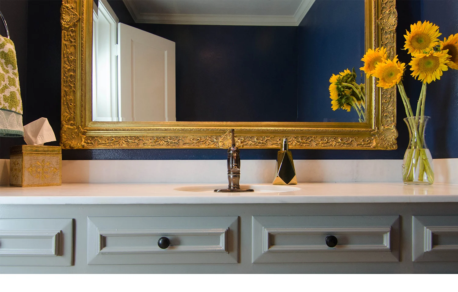 powder room bathroom vanity.jpg