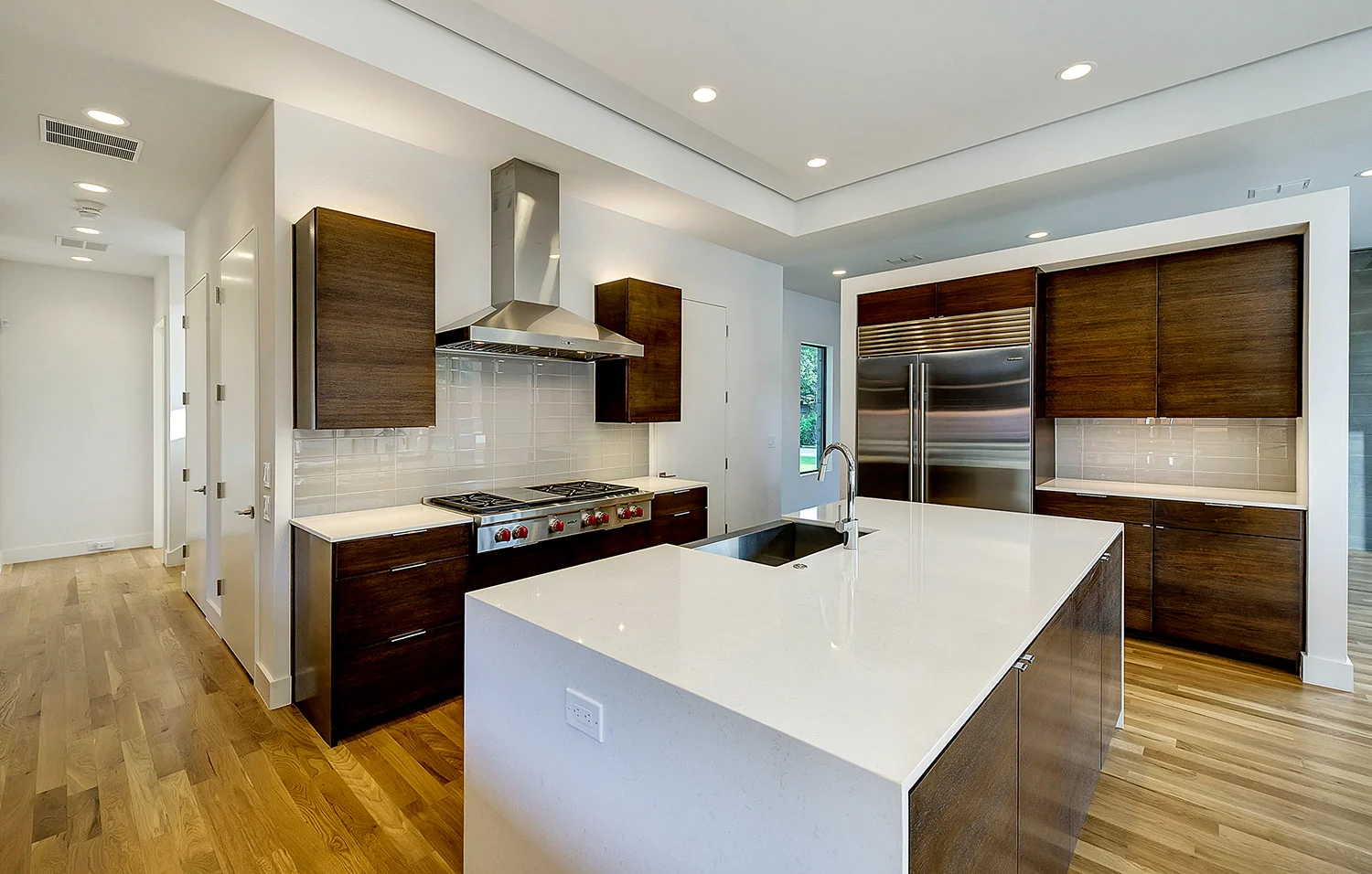 10424Westlawn-7.jpg