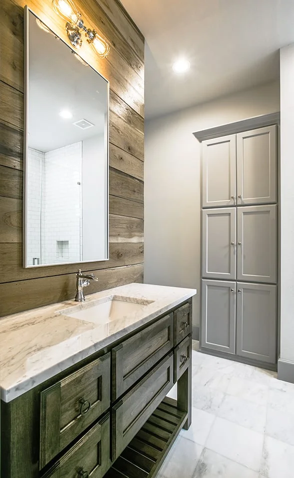 guest bath.jpg